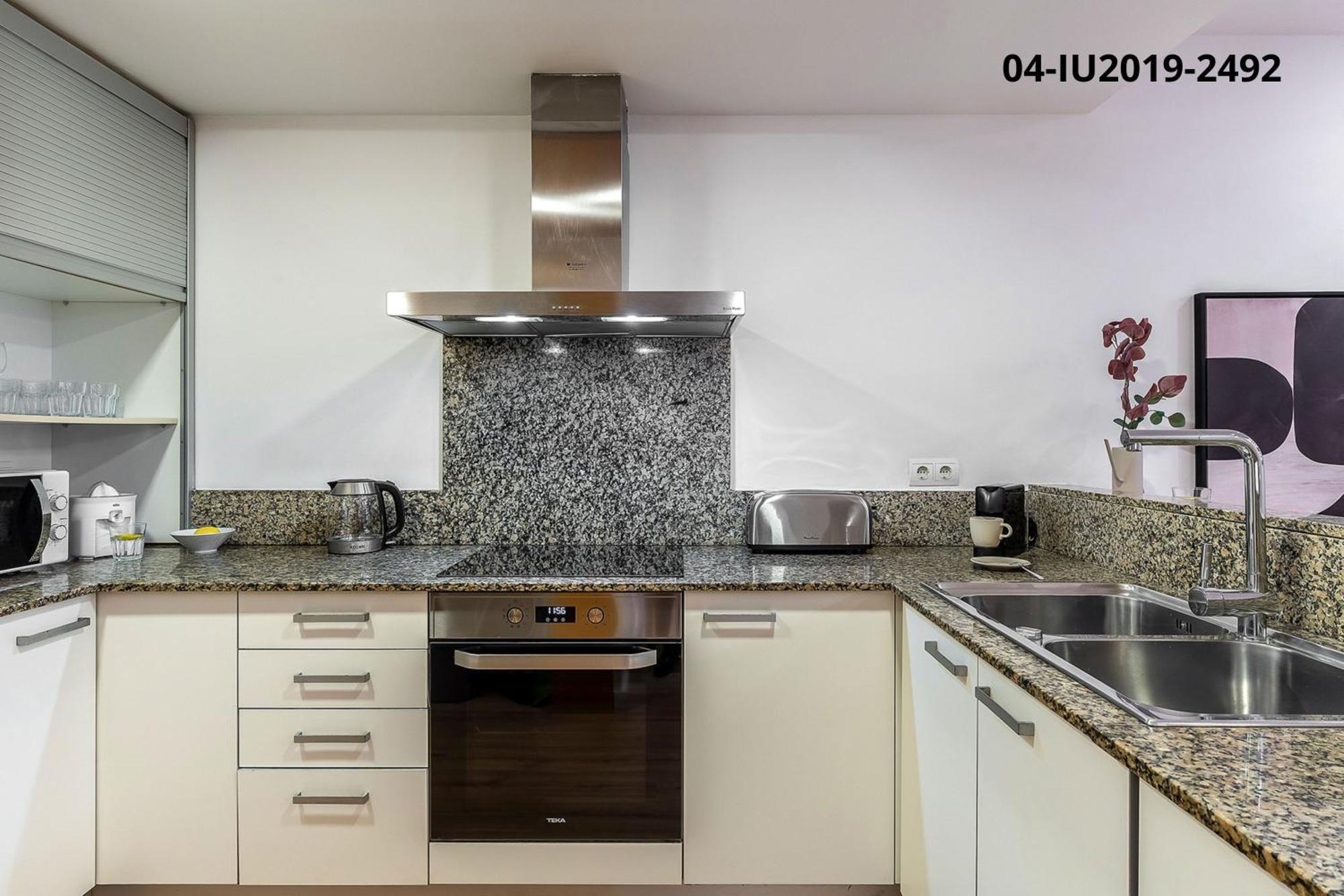 Apartment 4256 - Ab Les Corts Bi *